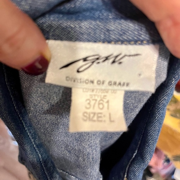 Blue Denim Shirt with detailed print - Picture 3 of 3